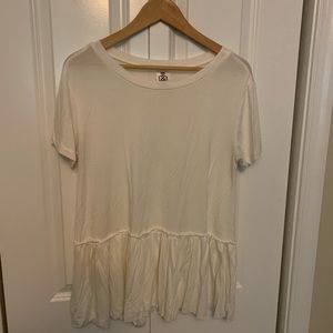 EUC Ivory Agnes & Dora Ruffle Tee